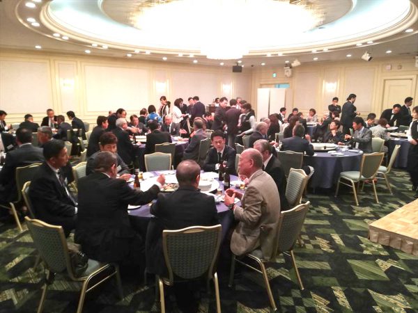 懇親会